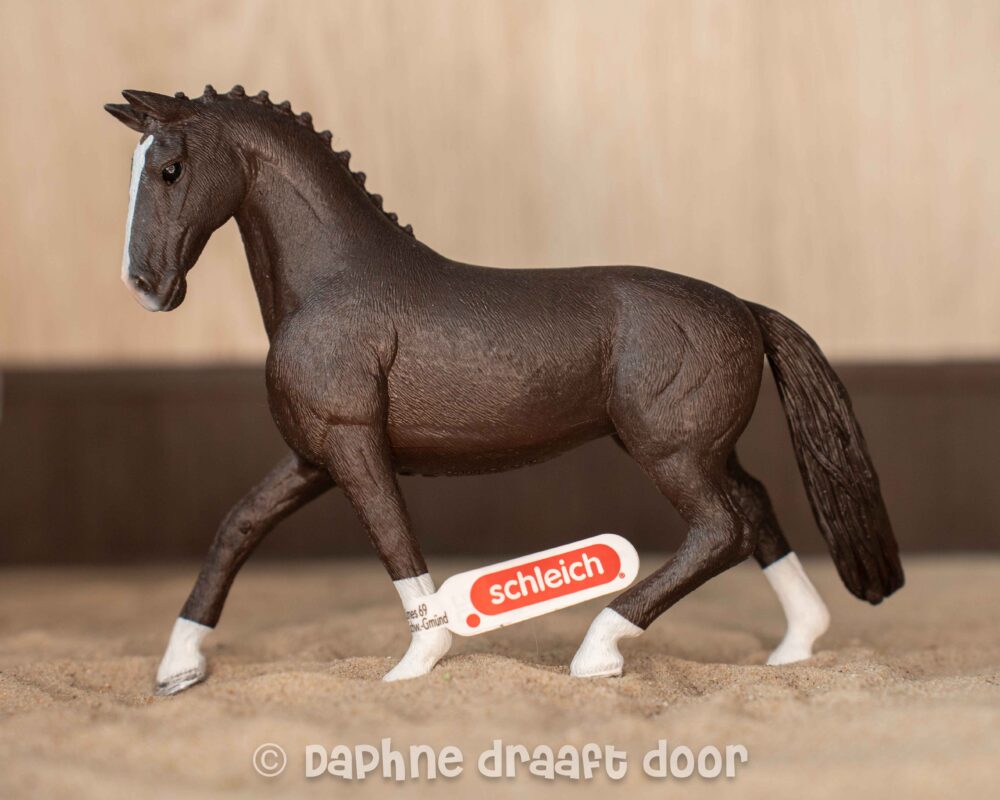 Hannoveraan merrie 13927