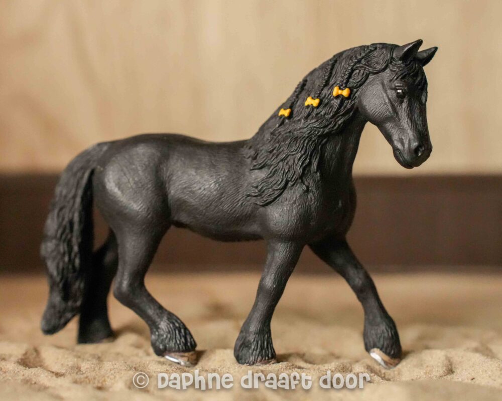 Friese merrie uit set 42437