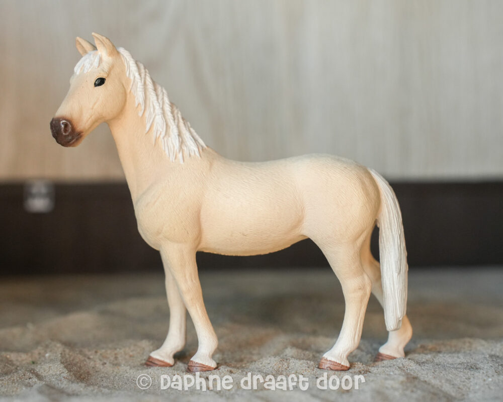 Trakehner merrie uit set 72119