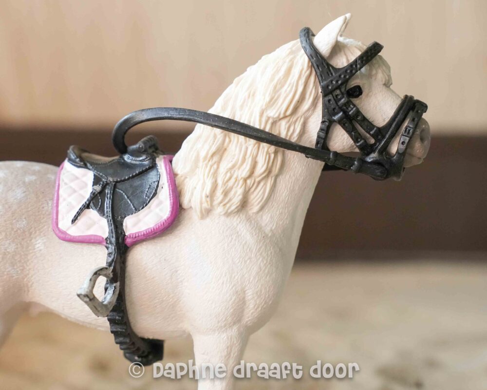 Schleich zadel en hoofdstel - ponyset