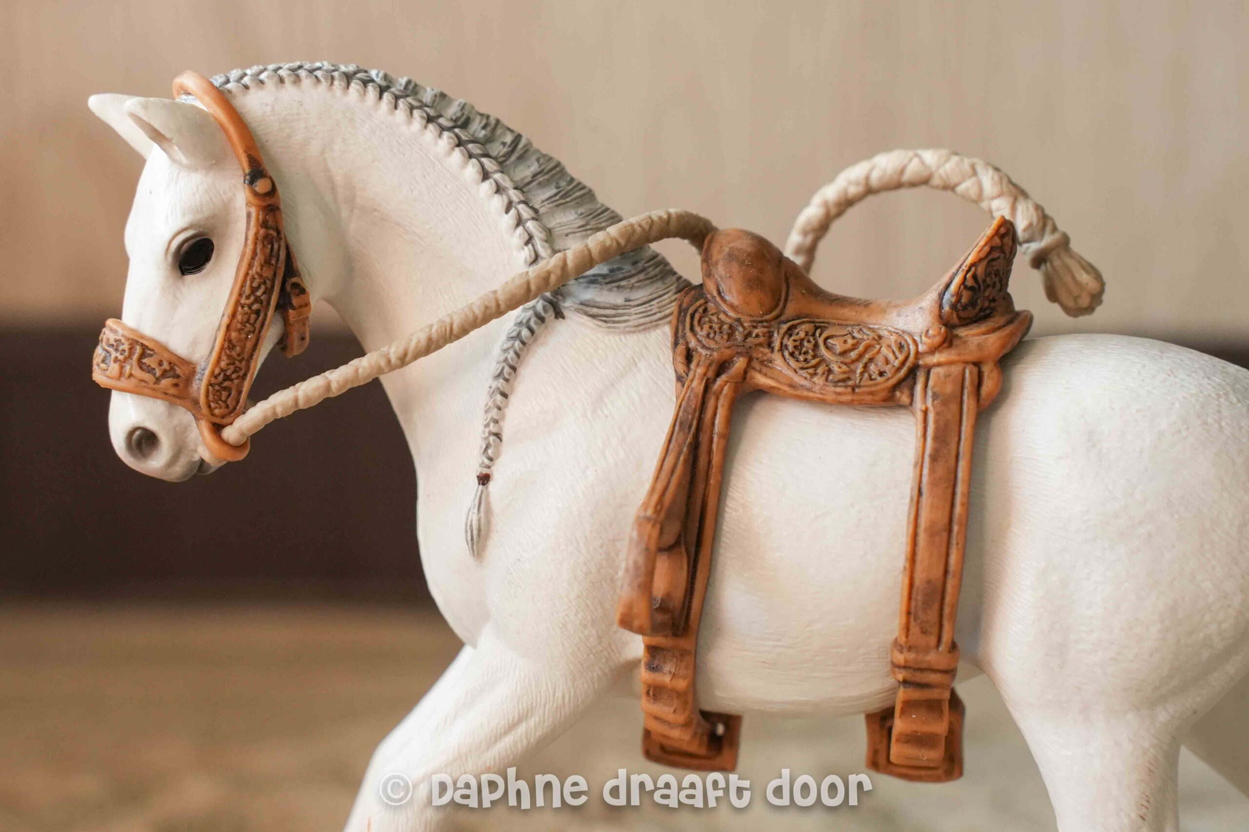 Schleich zadel en hoofdstel - westernset kort zadel