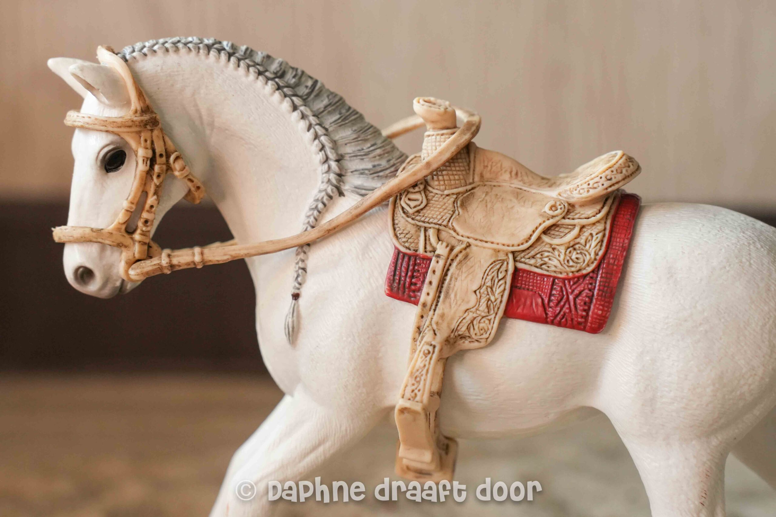 Schleich zadel en hoofdstel - westernset met rood dekje